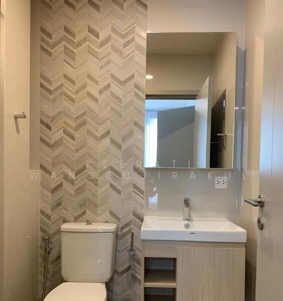 Oka Haus Sukhumvit 36, Bangkok, 3399 Rama 4 Road, Khong Tan, Khlong Toei, Bangkok, 1 Bedroom, 27 sqm, Condo For Rent, by Keerati Wangrujirakul, 500452624 - DDproperty.com