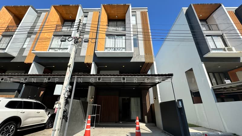 Shizen Phatthanakan 32, Bangkok, Soi Phatthanakan 32, Suan Luang, Bangkok, 4 Bedrooms, 382 sqm, Townhouse For Rent, by Manapong Phromphitak, 500452654 - DDproperty.com