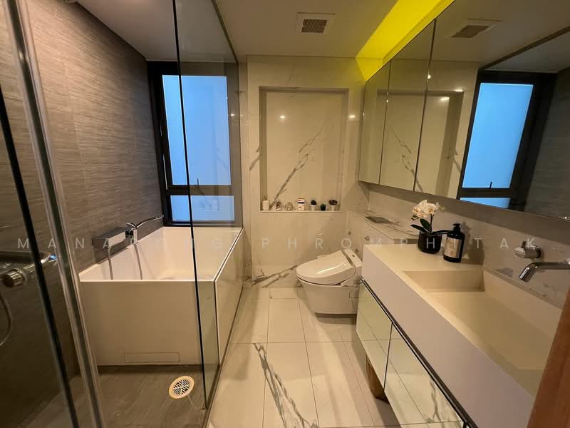 Siamese Exclusive Sukhumvit 31, Bangkok, 75 Soi Sukhumvit 31, Khlong Tan Nua, Watthana, Bangkok, 2 Bedrooms, 70 sqm, Condo For Rent, by Manapong Phromphitak, 500452729 - DDproperty.com