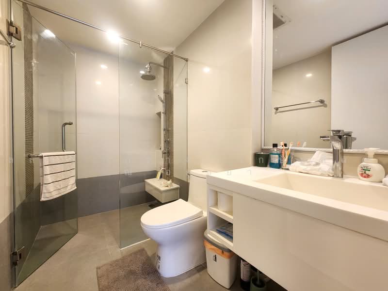 Collezio Sathorn-Pipat, Bangkok, 41 Soi Pipat 1 Silom Road, Silom, Bang Rak, Bangkok, 1 Bedroom, 41 sqm, Condo For Rent, by Lalana (Kwang) Kashemsanta, 500452730 - DDproperty.com