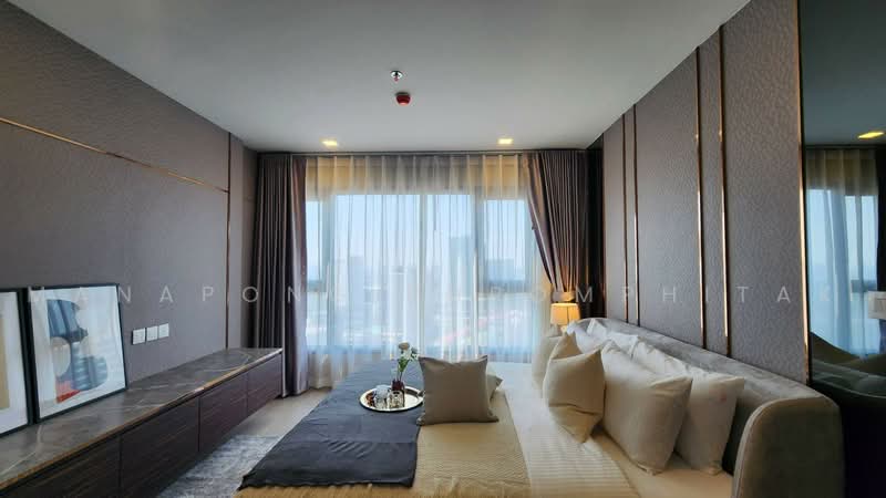 Life Phahon-Ladprao, Bangkok, 996 Phahonyothin Road, Jom Phon, Chatuchak, Bangkok, 2 Bedrooms, 65 sqm, Condo For Rent, by Manapong Phromphitak, 500452738 - DDproperty.com