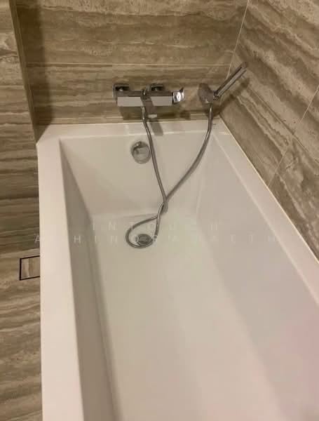 Celes Asoke, Bangkok, 8-10 Sukhumvit 21, Khlongtoei Nua, Watthana, Bangkok, 1 Bedroom, 42 sqm, Condo For Rent, by Intouch Abhinorasaeth, 500452806 - DDproperty.com