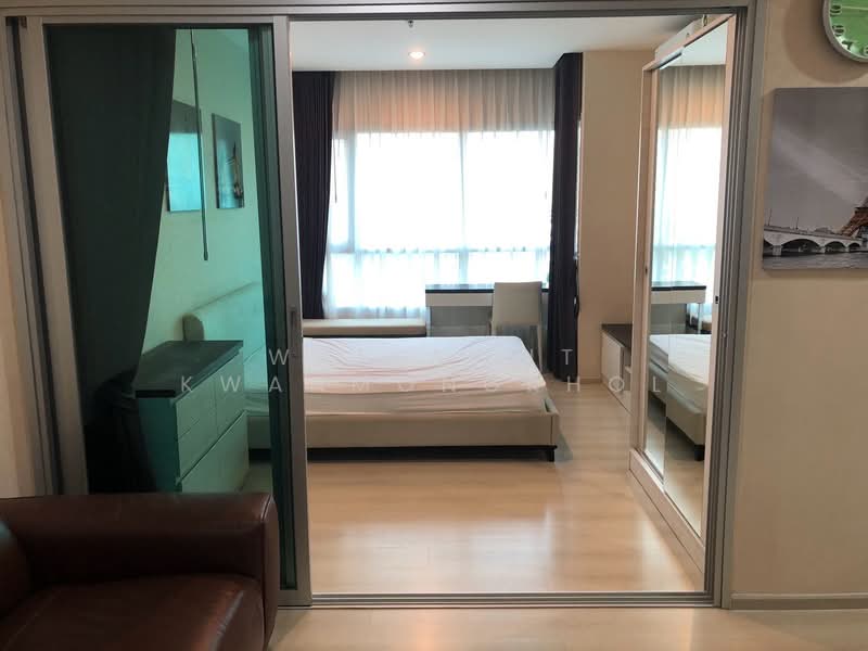 Life Ratchadapisek, Bangkok, 279 Ratchadapisaek Road, Huai Khwang, Bangkok, 1 Bedroom, 40 sqm, Condo For Rent, by Waiyawut Kwanmongkhol, 500452817 - DDproperty.com