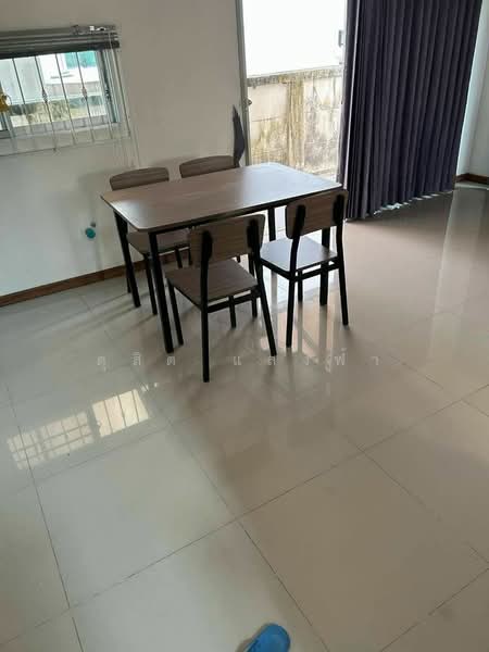 ให้เช่าบ้านแฝด ม.คาซ่าแกรนด์ สวนเสือ ศรีราชา, Chon Buri (Pattaya), Surasak, Si Racha, Chon Buri (Pattaya), 3 Bedrooms, 150 sqm, Semi-Detached House (Twin House) For Rent, by Dusit Saengfa, 500452843 - DDproperty.com