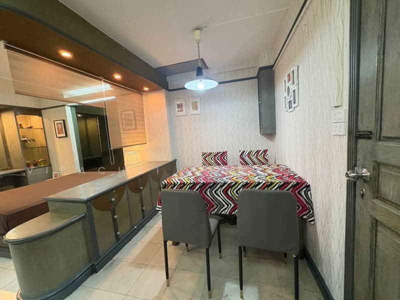ITF Silom Palace, Bangkok, 160 Soi Naradhiwas Rajanagarindra 1, Suriyawong, Bang Rak, Bangkok, Studio, 43 sqm, Condo For Rent, by Virachai Vongbunsin, 500452846 - DDproperty.com