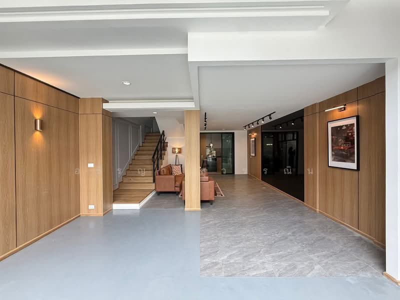 Areeya Mova Kaset-Nawamintr, Bangkok, Soi Moobaan Areeya Mowa, Chorake Bua, Lat Phrao, Bangkok, 3 Bedrooms, 170 sqm, Townhouse For Sale, by Ashiraya Suwannin, 500452848 - DDproperty.com