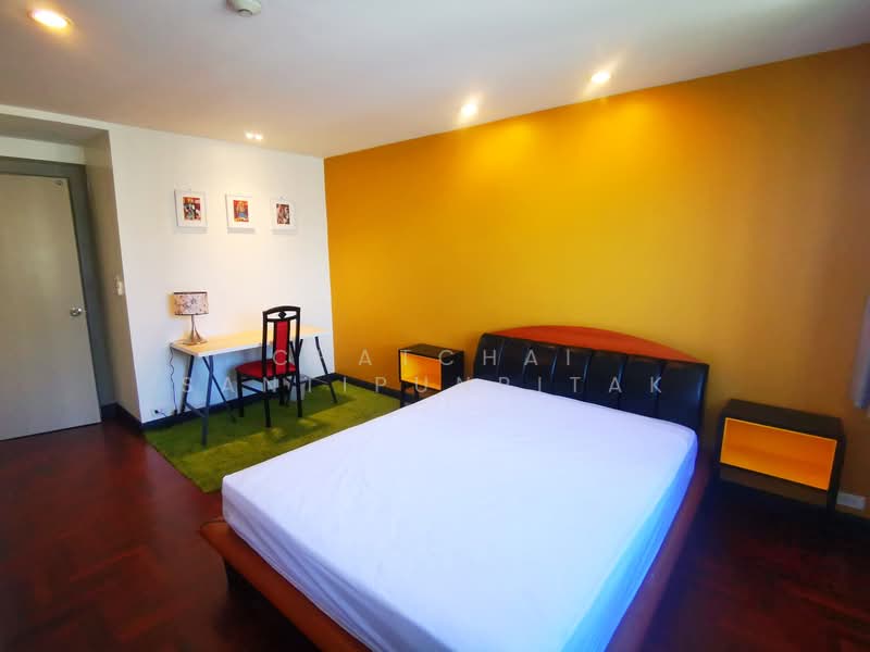 Lake Avenue Sukhumvit 16, Bangkok, Soi Sammitr Sukhumvit Road, Khlong Tan Nua, Watthana, Bangkok, 2 Bedrooms, 122 sqm, Condo For Sale, by Chatchai Santipunpitak, 500452850 - DDproperty.com