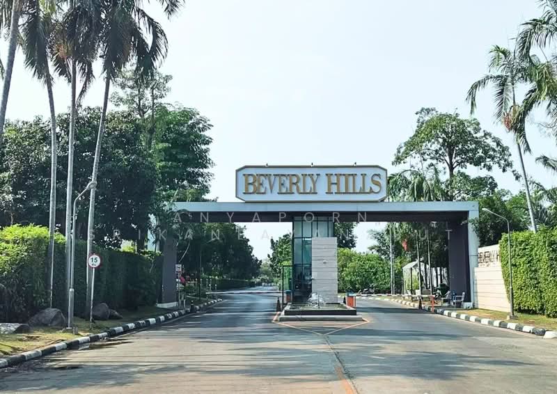 Beverly Hills Chaengwattana, Bangkok, 112 Chaeng Watthana Rd, Thung Song Hong, Lak Si, Bangkok, 4 Bedrooms, 300 sqm, Single Detached House For Rent, by Anyaporn Srikanlayanabut, 500452930 - DDproperty.com