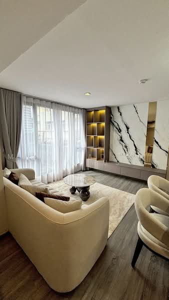 IDEO Mobi Sukhumvit 40 : ไอดีโอ โมบิ สุขุมวิท 40, กรุงเทพ, ซอยสุขุมวิท 40, พระโขนง, คลองเตย, กรุงเทพ, 95 ตร.ม., คอนโด ขาย, โดย Muhammad-ameen Waeyusoh, 500452987 - DDproperty.com