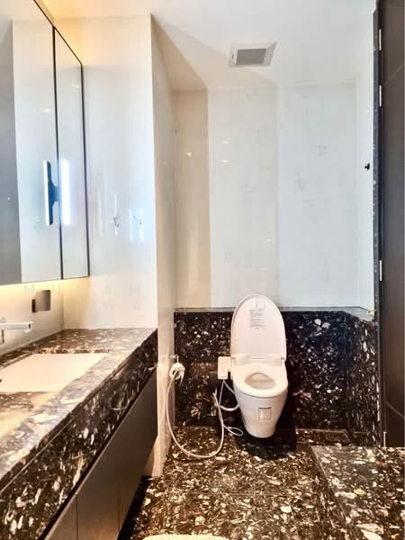 BEATNIQ Sukhumvit 32, Bangkok, Soi Sukhumvit 32, Sukhumvit Road, Khong Tan, Khlong Toei, Bangkok, 1 Bedroom, 55 sqm, Condo For Rent, by Muhammad-ameen Waeyusoh, 500452988 - DDproperty.com