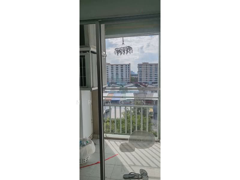 Lumpini Ville Ramkhamhaeng 26, Bangkok, Soi Ramkamhang 26, Huamark Road, Hua Mak, Bang Kapi, Bangkok, 1 Bedroom, 32 sqm, Condo For Sale, by NR AGENT, 500452997 - DDproperty.com