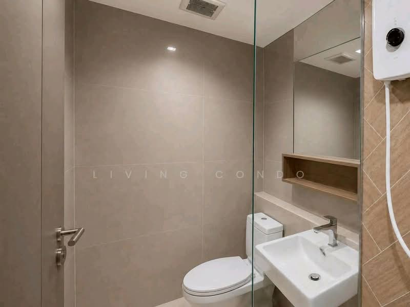 The Line Phahonyothin Park, Bangkok, 1090 Phahonyothin Road, Jom Phon, Chatuchak, Bangkok, 2 Bedrooms, 60 sqm, Condo For Rent, by Living Condo, 500452998 - DDproperty.com