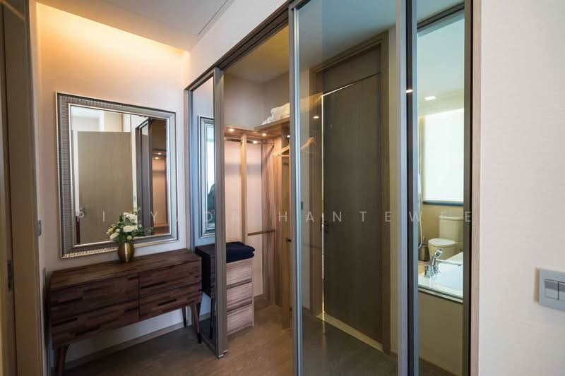 The Esse Asoke, Bangkok, 333 Soi Sukhumvit 21, Sukhumvit Road, Khlongtoei Nua, Watthana, Bangkok, 2 Bedrooms, 75 sqm, Condo For Rent, by Pinyada Hantewee, 500453027 - DDproperty.com