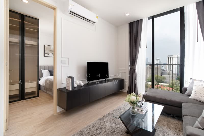 Noble State 39, Bangkok, 35 Soi Sukhumvit 39, Khlong Tan Nua, Watthana, Bangkok, 2 Bedrooms, 59 sqm, Condo For Rent, by Tongchompoo Pattanachaiwongkoon, 500453065 - DDproperty.com