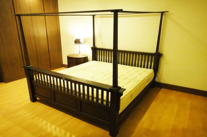 Nusasiri Grand, Bangkok, Soi Sukhumvit 42, Phra Kanong, Khlong Toei, Bangkok, 2 Bedrooms, 126 sqm, Condo For Rent, by Jurarat Srichat, 500453086 - DDproperty.com