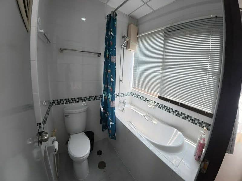 Eastern Tower, Chon Buri (Pattaya), Soi Thetsaban 2, Si Racha, Chon Buri (Pattaya), 2 Bedrooms, 124 sqm, Condo For Rent, by A.T.A. Property, 500453089 - DDproperty.com