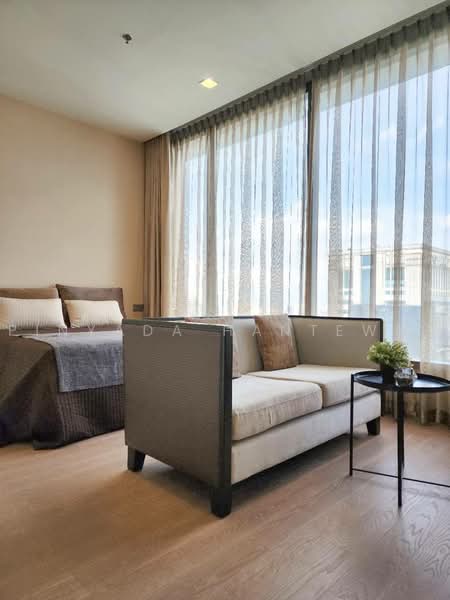 The Esse Asoke, Bangkok, 333 Soi Sukhumvit 21, Sukhumvit Road, Khlongtoei Nua, Watthana, Bangkok, 2 Bedrooms, 90 sqm, Condo For Rent, by Pinyada Hantewee, 500453091 - DDproperty.com