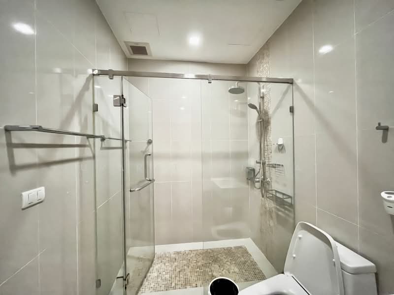 Q Asoke, Bangkok, 1678 Petchaburi Road, Makkasan, Ratchathewi, Bangkok, 2 Bedrooms, 70 sqm, Condo For Rent, by Jurarat Srichat, 500453094 - DDproperty.com