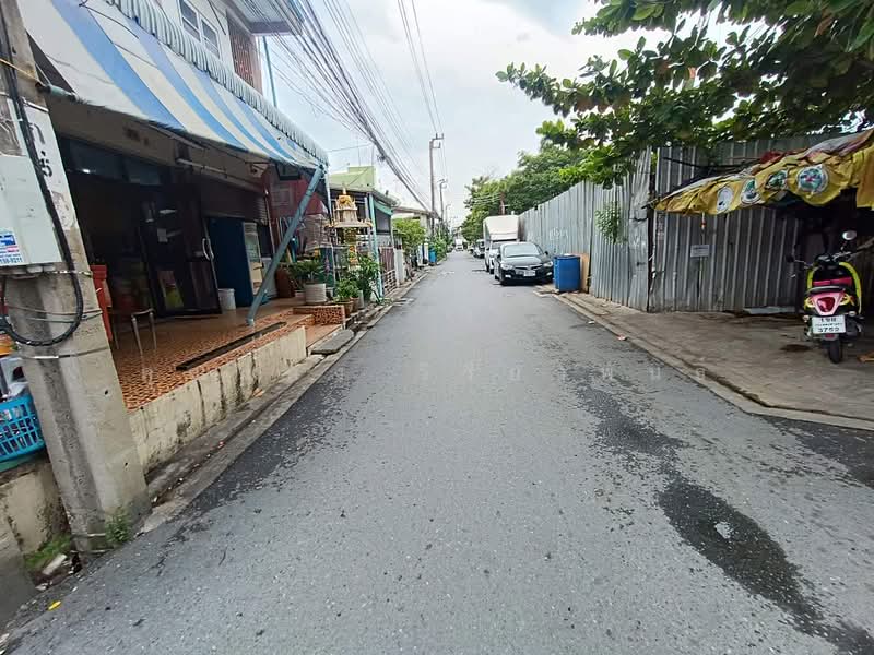 ขายที่ดินพร้อมบ้านเช่า ทำเลทอง อ่อนนุช 35, กรุงเทพ, สุขุมวิท 77, อ่อนนุช, สวนหลวง, กรุงเทพ, 1,132 ตร.ม., ที่ดิน ขาย, โดย คุณแตง วิริยาพันธ์, 500453096 - DDproperty.com