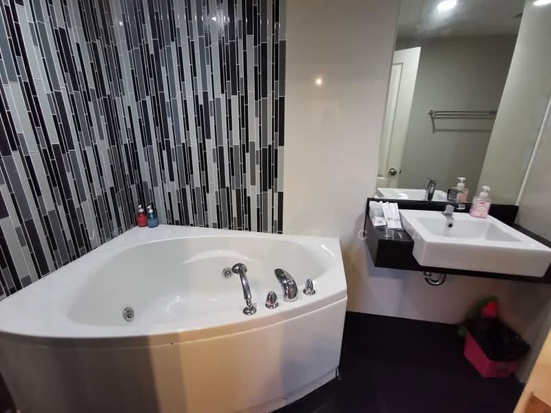 Bangkok Feliz Sukhumvit 69, Bangkok, Sukhumvit 69 Road, Phra Kanong Nua, Watthana, Bangkok, 1 Bedroom, 68 sqm, Condo For Rent, by Jurarat Srichat, 500453105 - DDproperty.com