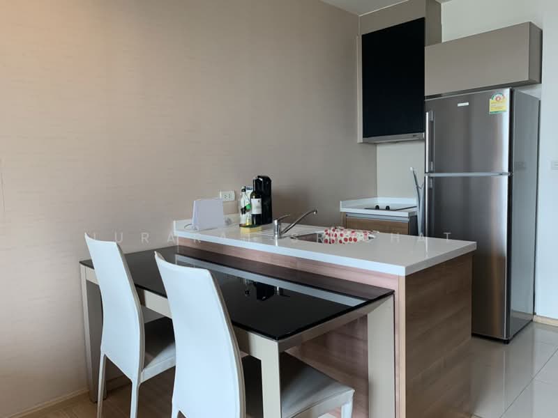 Rhythm Sukhumvit 50, Bangkok, 8 Sukhumvit 50, Sukhumvit Road, Phra Kanong, Khlong Toei, Bangkok, 1 Bedroom, 45 sqm, Condo For Rent, by Jurarat Srichat, 500453146 - DDproperty.com