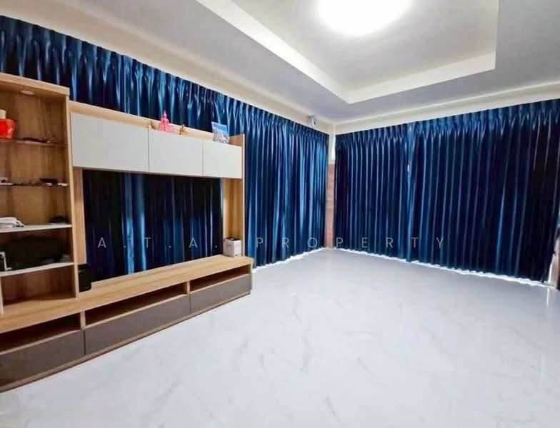 หมู่บ้านณฐาวดี 3 ศรีราชา, Chon Buri (Pattaya), Surasak, Si Racha, Chon Buri (Pattaya), 4 Bedrooms, 200 sqm, Single Detached House For Sale, by A.T.A. Property, 500453177 - DDproperty.com
