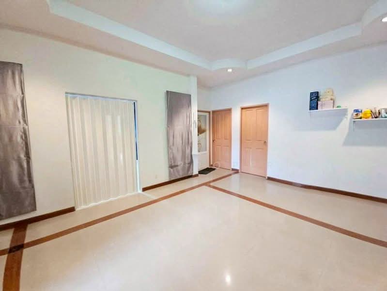หมู่บ้านณฐาวดี 3 ศรีราชา, Chon Buri (Pattaya), Surasak, Si Racha, Chon Buri (Pattaya), 4 Bedrooms, 200 sqm, Single Detached House For Sale, by A.T.A. Property, 500453177 - DDproperty.com