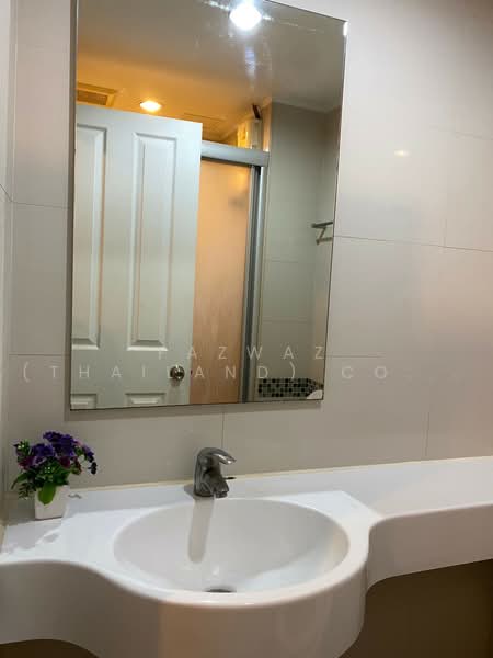 Lumpini Park Riverside Rama 3, Bangkok, 4 Rama 3 Road, Bang Pong Pang, Yan Nawa, Bangkok, 1 Bedroom, 33 sqm, Condo For Sale, by Fazwaz (Thailand) Co., Ltd., 500453179 - DDproperty.com