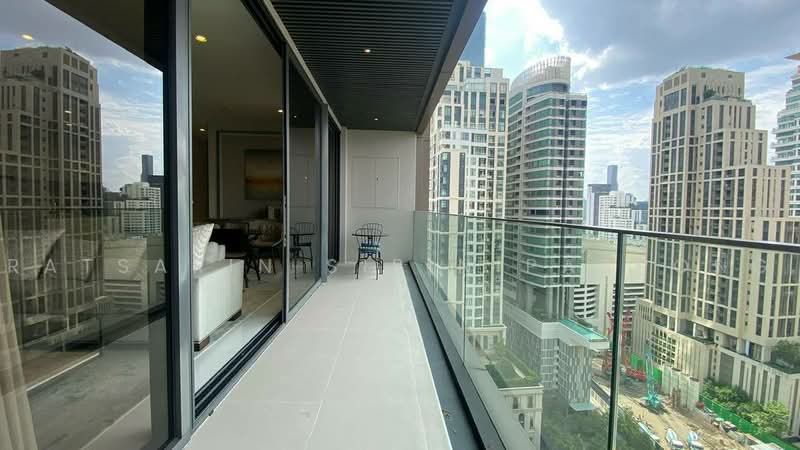 Vittorio 39, Bangkok, 8 Sukhumvit, Khlong Tan Nua, Watthana, Bangkok, 2 Bedrooms, 129 sqm, Condo For Rent, by Ratsarin Sirinipaspong, 500453180 - DDproperty.com