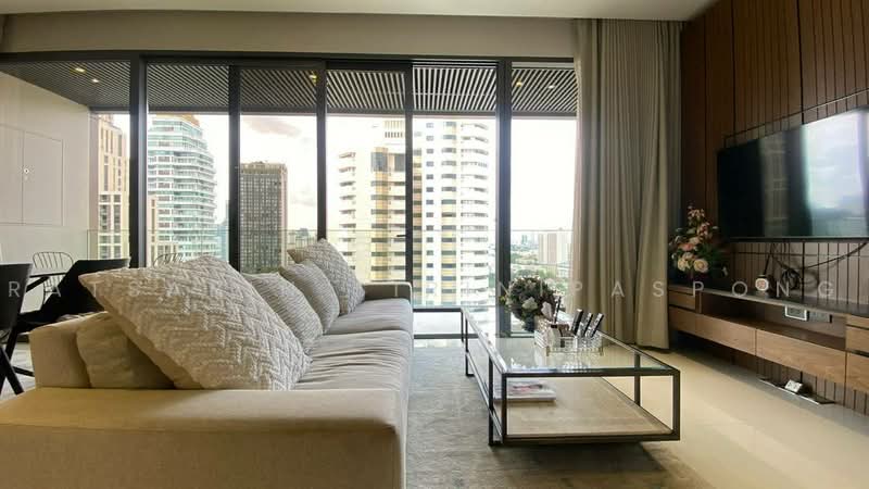 Vittorio 39, Bangkok, 8 Sukhumvit, Khlong Tan Nua, Watthana, Bangkok, 2 Bedrooms, 129 sqm, Condo For Rent, by Ratsarin Sirinipaspong, 500453180 - DDproperty.com