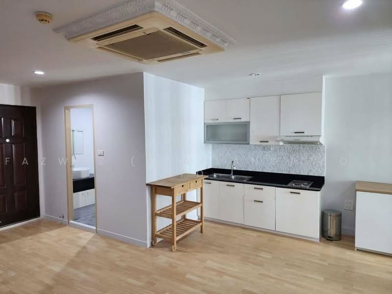 Sukhumvit Living Town (สุขุมวิท ลิฟวิ่ง ทาวน์), กรุงเทพ, 299 ถนนสุขุมวิท 21, คลองเตยเหนือ, วัฒนา, กรุงเทพ, 52 ตร.ม., คอนโด ขาย, โดย Fazwaz (Thailand) Co., Ltd., 500453202 - DDproperty.com