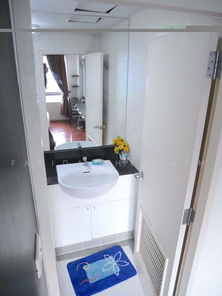 49 Plus, Bangkok, Soi Sukhumvit 49, Khlong Tan Nua, Watthana, Bangkok, 1 Bedroom, 51 sqm, Condo For Sale, by Farida Phetnuam, 500453209 - DDproperty.com