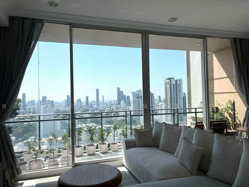 Royce Private Residences : รอย์ช ไพรเวท เรสซิเดนซ์ส, กรุงเทพ, 61 ซอยสุขุมวิท 31, คลองเตยเหนือ, วัฒนา, กรุงเทพ, 112 ตร.ม., คอนโด ให้เช่า, โดย Ratsarin Sirinipaspong, 500453214 - DDproperty.com