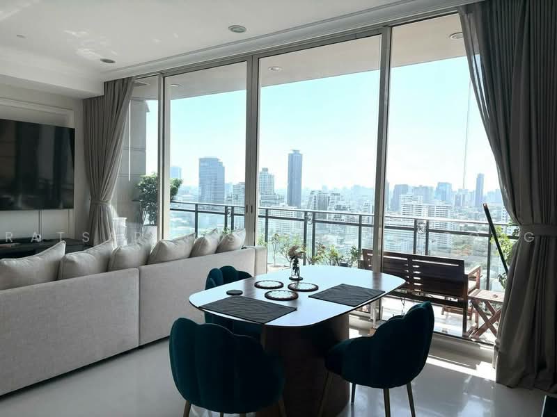 Royce Private Residences, Bangkok, 61 Soi Sukhumvit 31, Khlongtoei Nua, Watthana, Bangkok, 2 Bedrooms, 112 sqm, Condo For Rent, by Ratsarin Sirinipaspong, 500453214 - DDproperty.com
