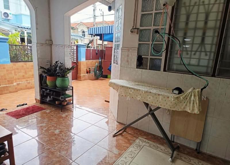 Pruksa Ville 2 Donmuang : พฤกษาวิลล์ 2 ดอนเมือง, ปทุมธานี, ถนนนาวงศ์พัฒนา, หลักหก, เมืองปทุมธานี, ปทุมธานี, 120 ตร.ม., ทาวน์เฮ้าส์ ขาย, โดย Pithapong Sermchatcharoenkan, 500453215 - DDproperty.com