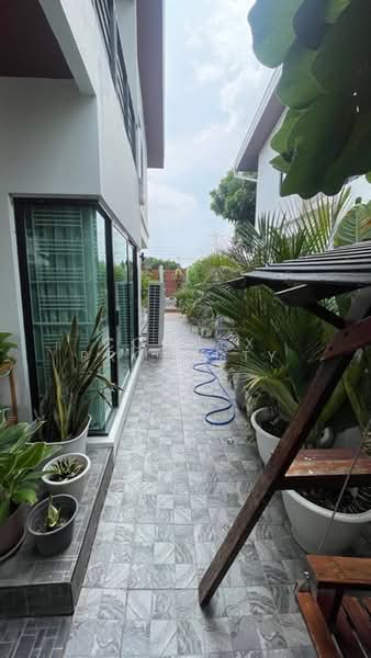 We 2 On Nut-Rama 9, Bangkok, On Nut Road, Prawet, Bangkok, 3 Bedrooms, 21 sqm, Single Detached House For Sale, by Connex Property, 500453279 - DDproperty.com