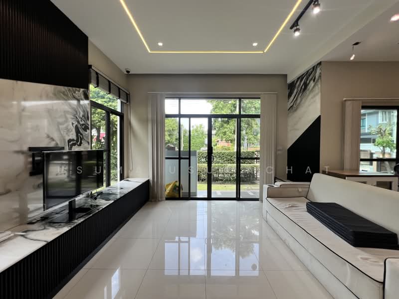 The Plant Exclusique Phatthanakan, Bangkok, Soi Phatthanakan 44, Suan Luang, Bangkok, 4 Bedrooms, 220 sqm, Single Detached House For Rent, by Usuma Usumachat, 500453294 - DDproperty.com