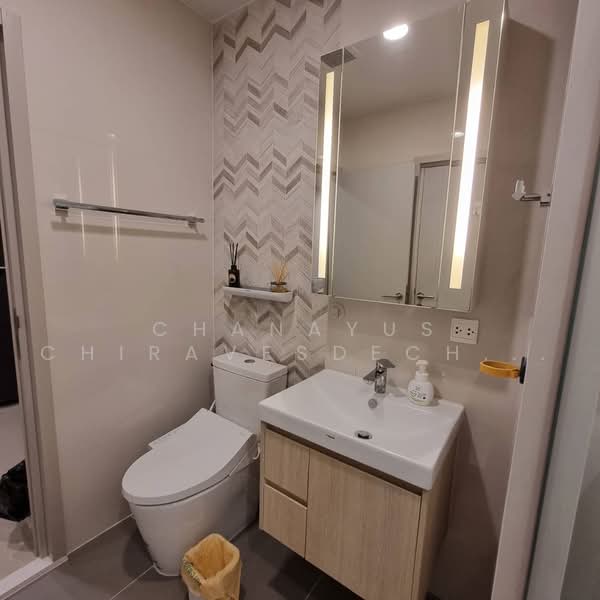 Oka Haus Sukhumvit 36, Bangkok, 3399 Rama 4 Road, Khong Tan, Khlong Toei, Bangkok, 1 Bedroom, 34 sqm, Condo For Rent, by Chanayus Chiravesdechdamrong, 500453325 - DDproperty.com