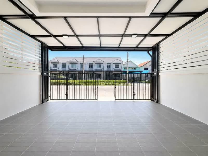 Pruksa Town Phetkasem 81, Bangkok, Soi Petchkasem 81, Nong Kham, Nong Khaem, Bangkok, 3 Bedrooms, 140 sqm, Townhouse For Sale, by Thanyathita Nalinratphokin, 500453353 - DDproperty.com