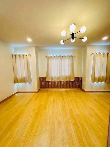 Pruksa Town Phetkasem 81, Bangkok, Soi Petchkasem 81, Nong Kham, Nong Khaem, Bangkok, 3 Bedrooms, 140 sqm, Townhouse For Sale, by Thanyathita Nalinratphokin, 500453353 - DDproperty.com