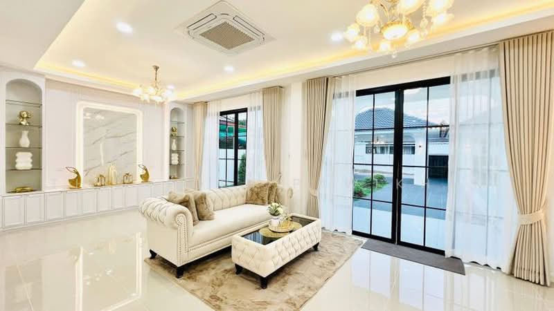 3-BR Villa, Chon Buri (Pattaya), Nong Pru, Bang Lamung (Pattaya), Chon Buri (Pattaya), 3 Bedrooms, 536 sqm, Villa For Sale, by Thitiporn Pawikham, 500453389 - DDproperty.com