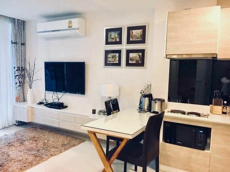 Acqua Condo, Chon Buri (Pattaya), Nong Pru, Bang Lamung (Pattaya), Chon Buri (Pattaya), 2 Bedrooms, 52 sqm, Condo For Sale, by Thanyalag Chanchodtanakul, 500453429 - DDproperty.com