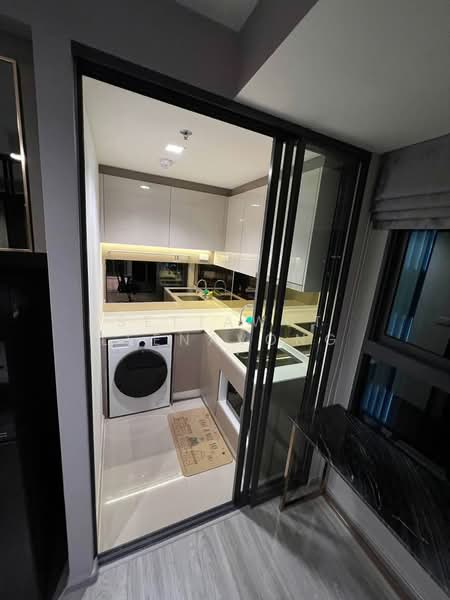 IDEO Sathorn-Wongwian Yai, Bangkok, 219 Soi Krung Thonburi 1, Khlong Ton Sai, Khlong San, Bangkok, 1 Bedroom, 37 sqm, Condo For Rent, by Settawut Leenavong, 500453441 - DDproperty.com