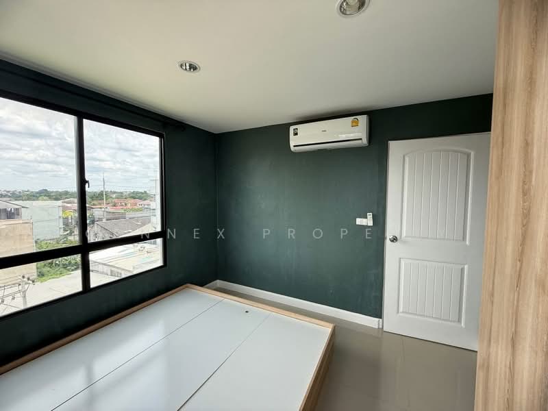 The Unite Condo Lumlukka-Kukot, Pathum Thani, Lam Luk Ka Road, Khu Khot, Lam Luk Ka, Pathum Thani, 1 Bedroom, 36 sqm, Condo For Sale, by Connex Property, 500453443 - DDproperty.com