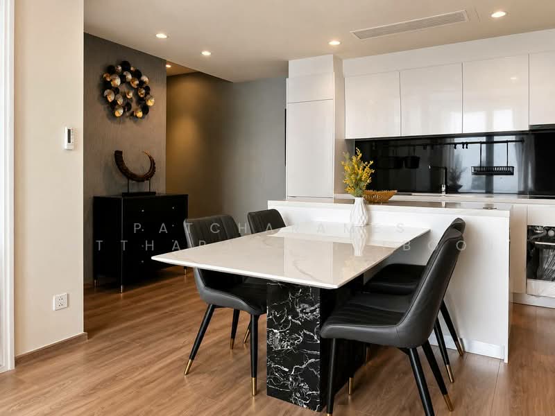 Noble Form Thonglor, Bangkok, Sukhumvit 55, Khlong Tan Nua, Watthana, Bangkok, 2 Bedrooms, 74 sqm, Condo For Rent, by Patcharames Pattharapornviboon, 500453448 - DDproperty.com