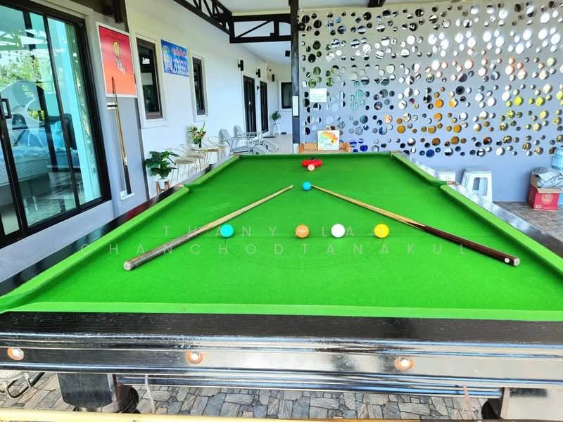 4-BR Villa, Chon Buri (Pattaya), Poong, Bang Lamung (Pattaya), Chon Buri (Pattaya), 4 Bedrooms, 430 sqm, Villa For Rent, by Thanyalag Chanchodtanakul, 500453451 - DDproperty.com