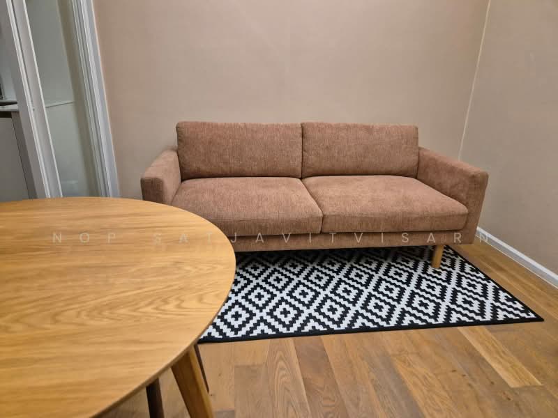 The Saint Residences Ladprao, Bangkok, 588 Vibhavadi-Rangsit Road, Jom Phon, Chatuchak, Bangkok, 1 Bedroom, 30 sqm, Condo For Rent, by Nop Satjavitvisarn, 500453498 - DDproperty.com
