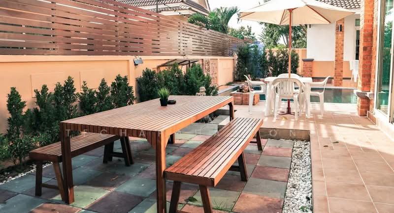 3-BR Villa, Chon Buri (Pattaya), Nong Pru, Bang Lamung (Pattaya), Chon Buri (Pattaya), 3 Bedrooms, 320 sqm, Villa For Rent, by Mantana Techapahaphong, 500453525 - DDproperty.com