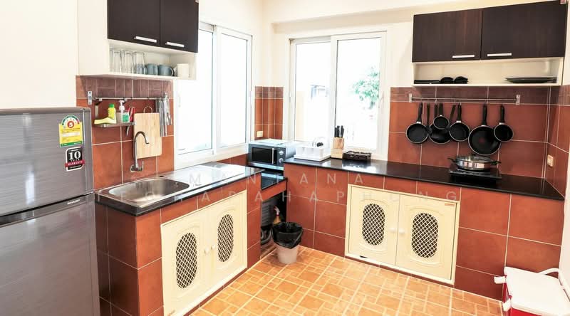 3-BR Villa, Chon Buri (Pattaya), Nong Pru, Bang Lamung (Pattaya), Chon Buri (Pattaya), 3 Bedrooms, 320 sqm, Villa For Rent, by Mantana Techapahaphong, 500453525 - DDproperty.com