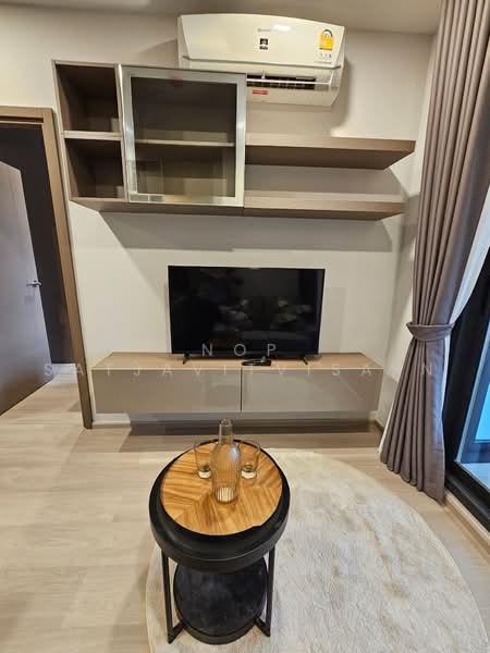 Life Phahon-Ladprao, Bangkok, 996 Phahonyothin Road, Jom Phon, Chatuchak, Bangkok, 1 Bedroom, 35 sqm, Condo For Rent, by Nop Satjavitvisarn, 500453535 - DDproperty.com